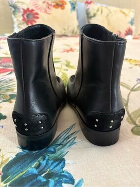 NEW Aquatalia black leather studded ankle boots